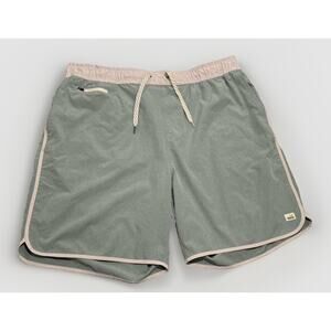Vuori Shorts Mens 2XL Mint Green Banks Short Performance 4-Way Stretch V330